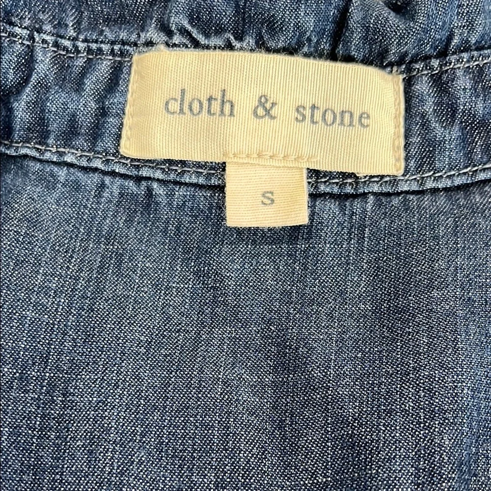 Cloth and Stone Denim Button-Up Shirt - Picture 3 of 8